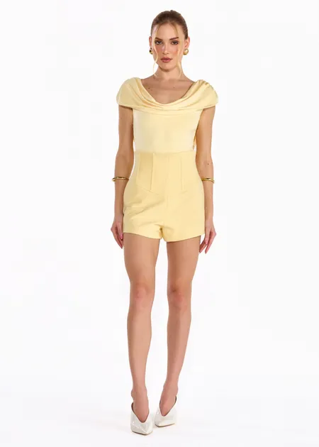 Body Ombro a Ombro Drapeado Karoline Amarelo Manteiga Body Ombro a Ombro Drapeado Karoline Amarelo Manteiga